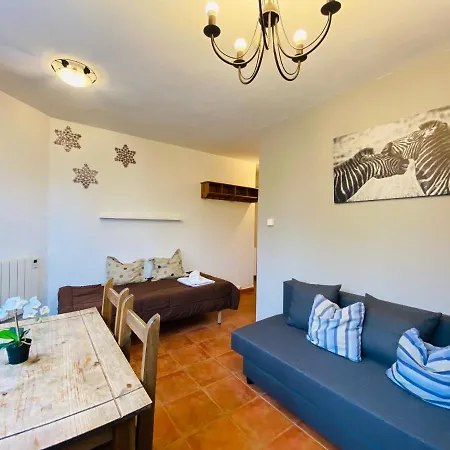 Aparthotel Bluettravel Snow Confort Monte Gorbea
